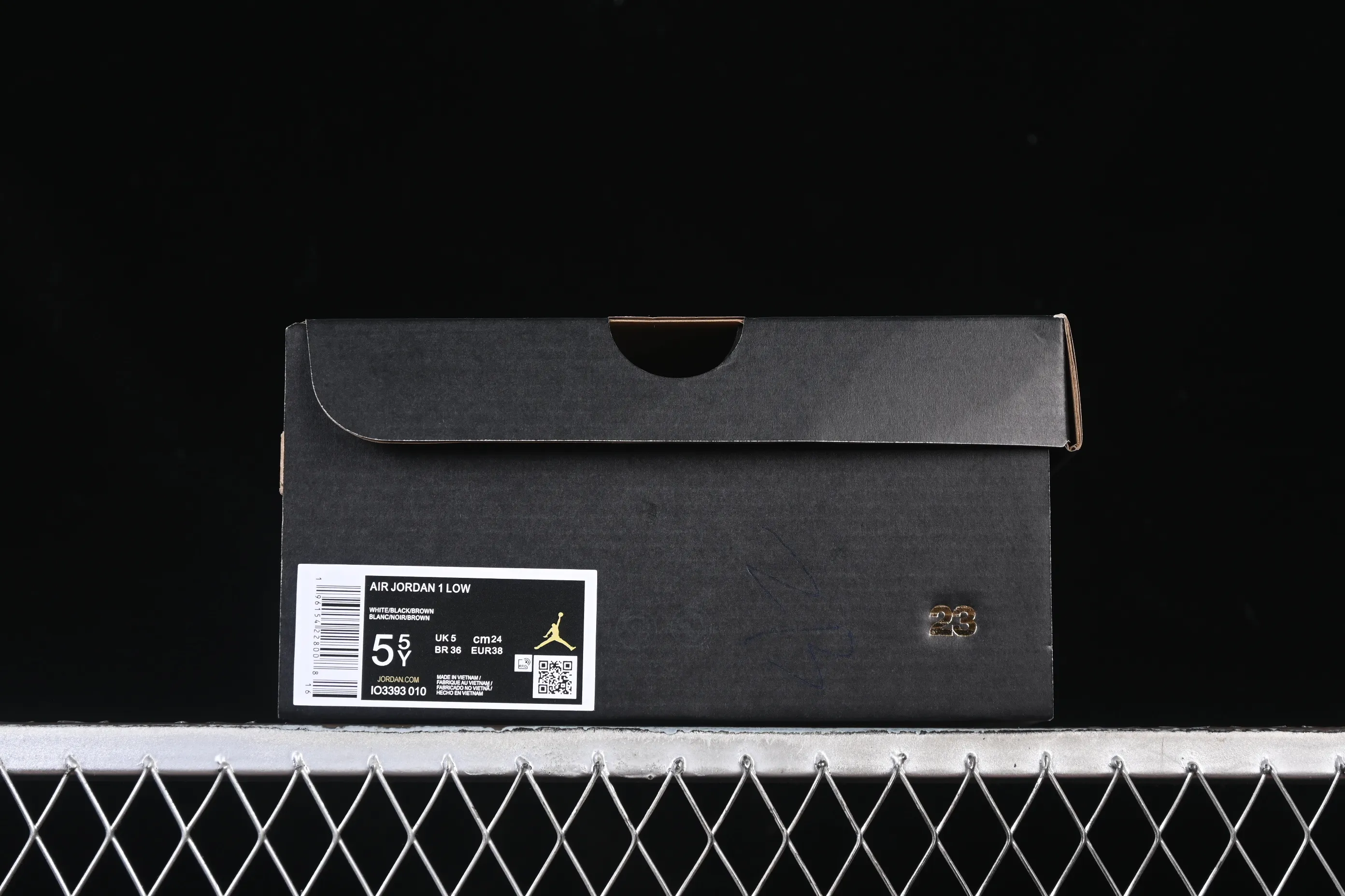 All categories Air Jordan Jordan series basketball shoes Air Jordan 1 Low Air Jordan 1 Low AJ1 Joe 1 black color low-top cultural casual sneakers IO3393-010